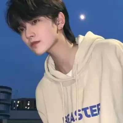 段绮玉